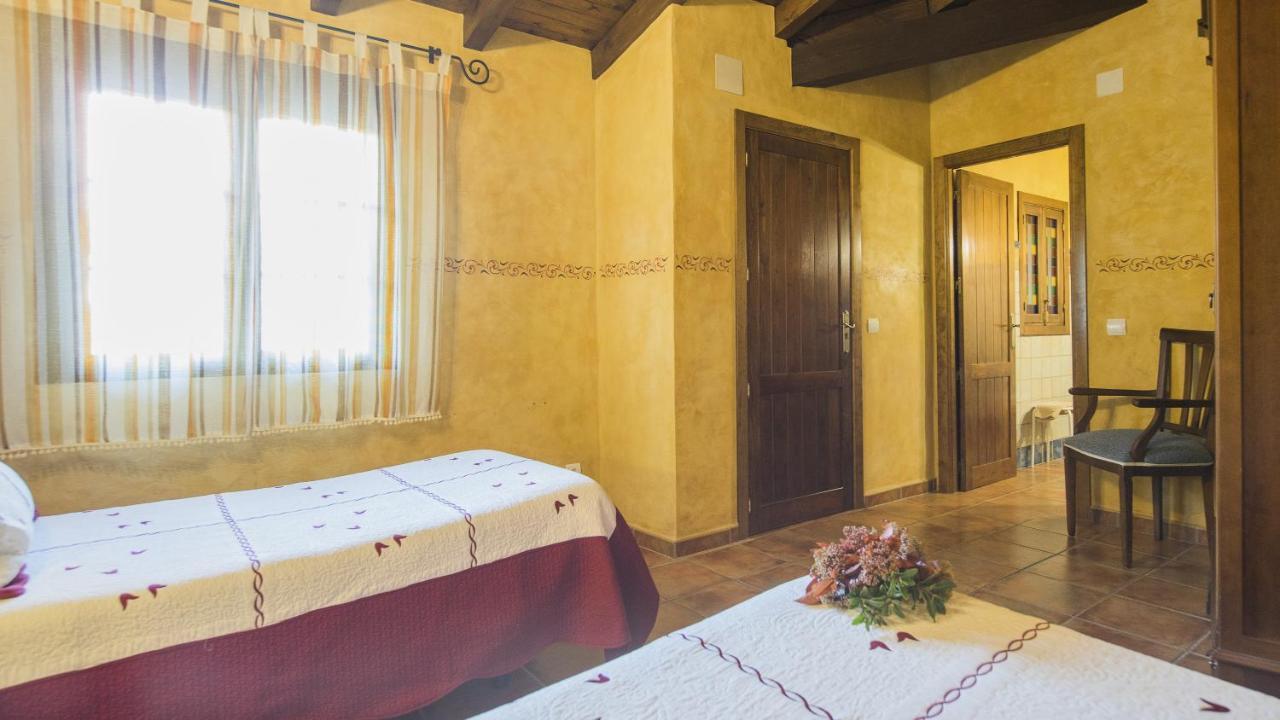Los Laureles 2 Urda Εξωτερικό φωτογραφία