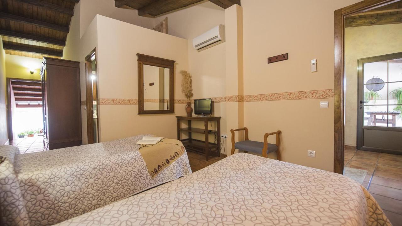 Los Laureles 2 Urda Εξωτερικό φωτογραφία